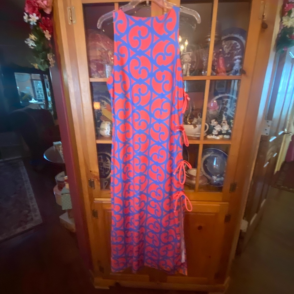 Dress - Picture 5 of 9